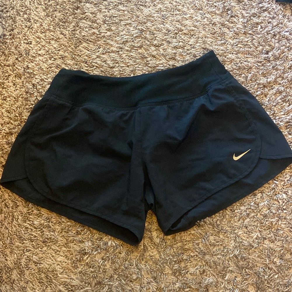 NIKE DRI-FIT SHORTS